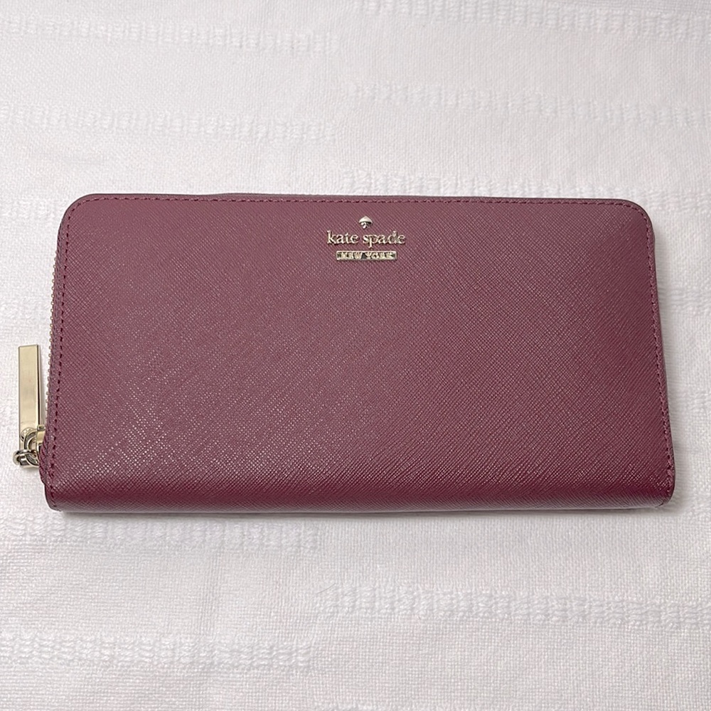 Authentic KATE SPADE ♠️ wallet